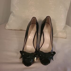 Ivanka Trump Floria Black Patent Leather Peep Toe Heels 7.5